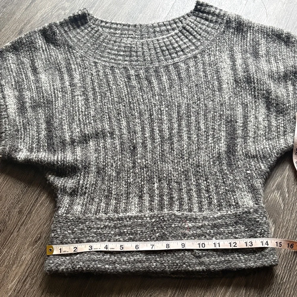 Y2K Slouchy Sweater Top - Picture 4 of 7
